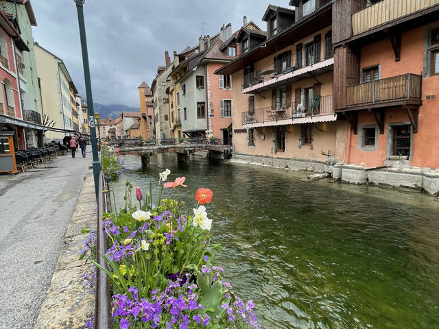 Annecy เมืองแห่งสายน้ำและทะเลสาบของฝรั่งเศส