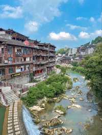 “The Hanging Waterfall of Hibiscus Town”