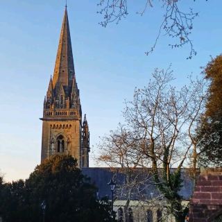 It had a chapel dedicated to the Royal Regiment of Wales or Welsh regiment formed in 1969