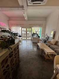 Coastal Coffee Club Kota Kinabalu, Artisanal Cakes and Calm in Damai 