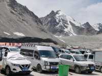 Snow Crown Tianshan: A Tour of Free Photo Spots