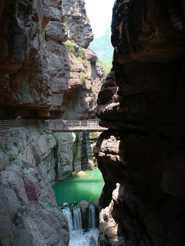 “Waterfall of the Sky: Yuntai’s Celestial Cascade”