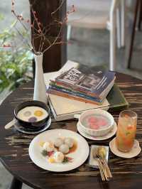 Lunaray Hatyai, Thai Dessert Cafe with a Creative Twist