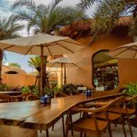 Lekker bar & rest บางแสน