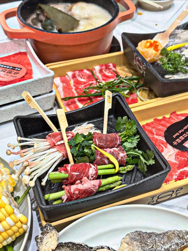 《將軍澳高質任食台式火鍋》 《將軍澳高質任食台式火鍋》
