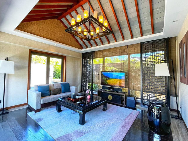 Mountain Majesty Meets Modern Luxury: Pullman Resort Lijiang