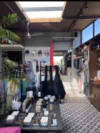 울루와뚜에서 한적하고 깔끔한 카페를 찾다가 우연히 들어간 Soda Cafe.
