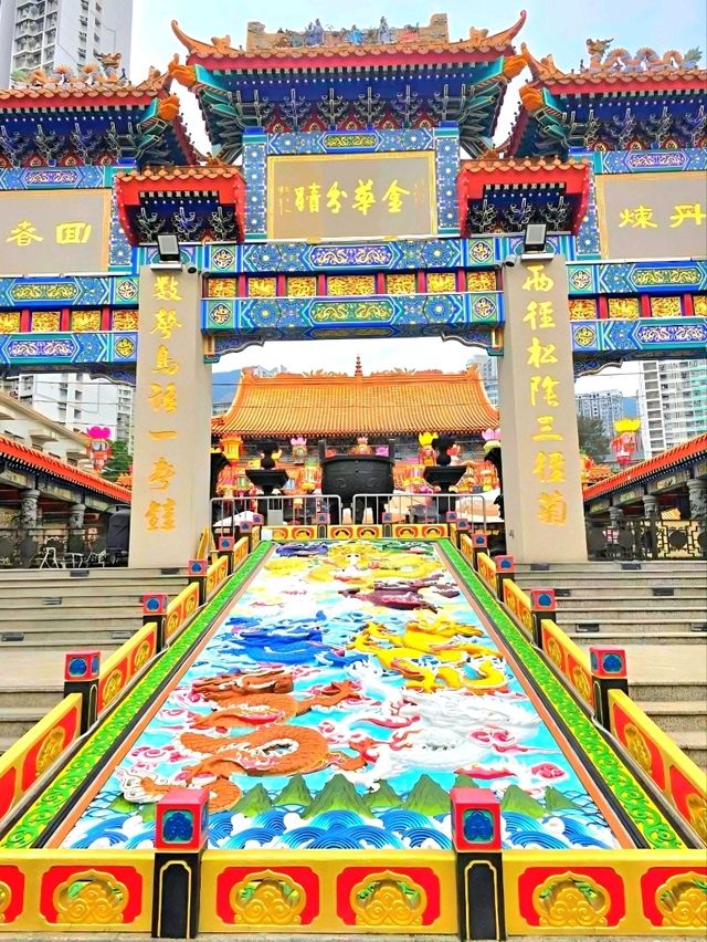 Wong Tai Sin Temple Hong Kong: Elegance in Chinese Architecture Wong Tai Sin Temple Hong Kong: Elegance in Chinese Architecture