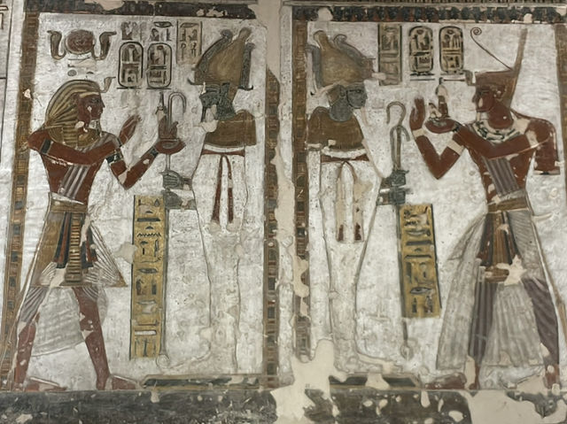 Exploring Tutankhamun’s tomb was unforgettable, and educational👬👫😍😎👍❤️