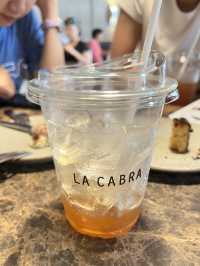 “LA CABRA Silom –คาเฟ่เดนมาร์กสุดมินิมอลใจกลางกรุง