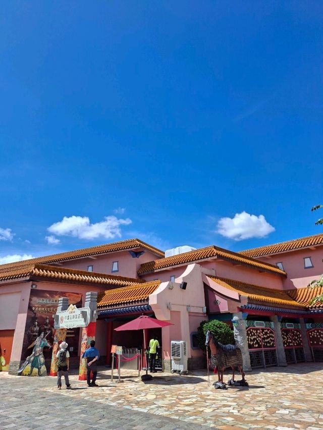 พาชมหมู่บ้านนองปิง📍Ngong Ping Village 🇭🇰 พาชมหมู่บ้านนองปิง📍Ngong Ping Village 🇭🇰