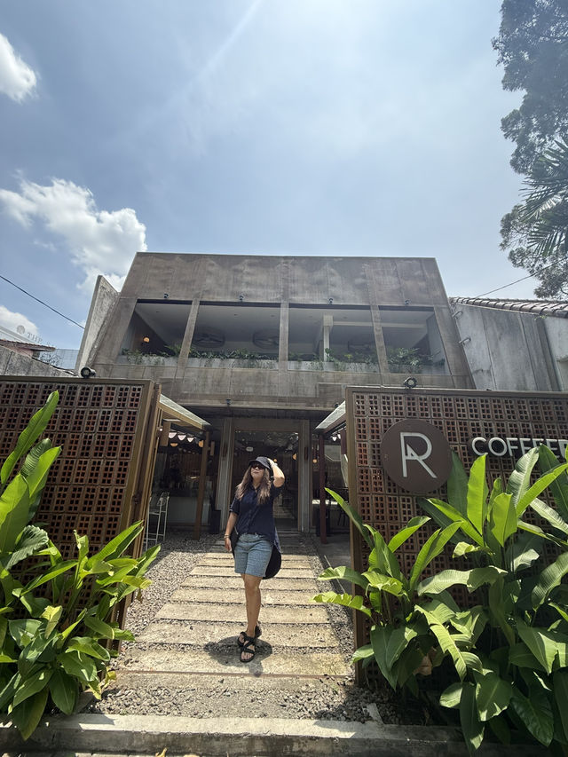 ☕️🍽️ Coffee mRight, Bogor 🇮🇩 ☕️🍽️ Coffee mRight, Bogor 🇮🇩