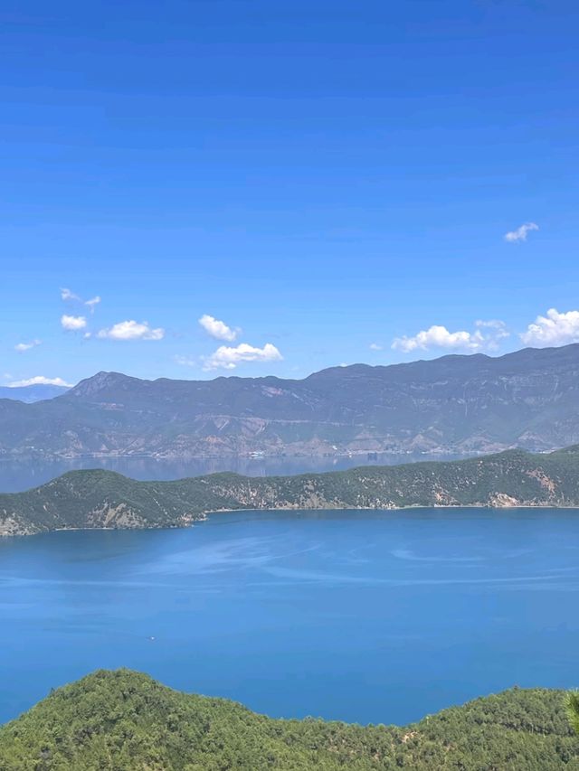 Where Time Stands Still: Exploring the Magic of Lugu Lake