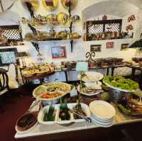 《Barbara’s Heritage Restaurant｜音樂、舞蹈與美食交織的菲律賓文化饗宴》