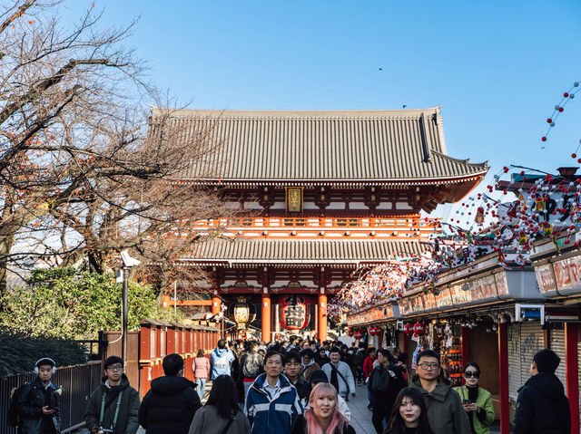 NAKAMISE STREET — The Soul of Asakusa