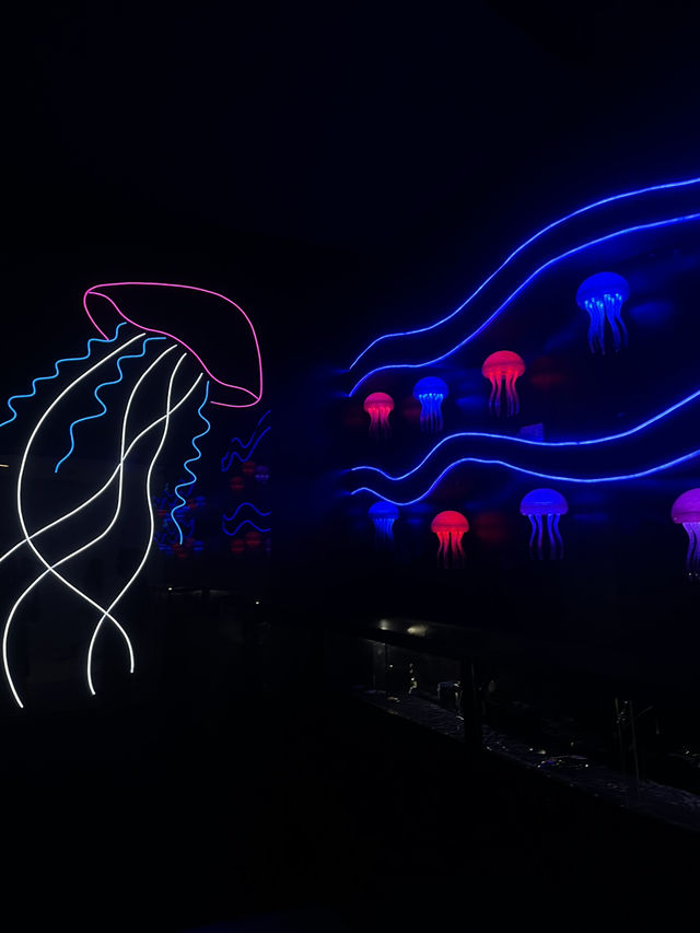 MANILA OCEAN PARK & BIODOME BLISS