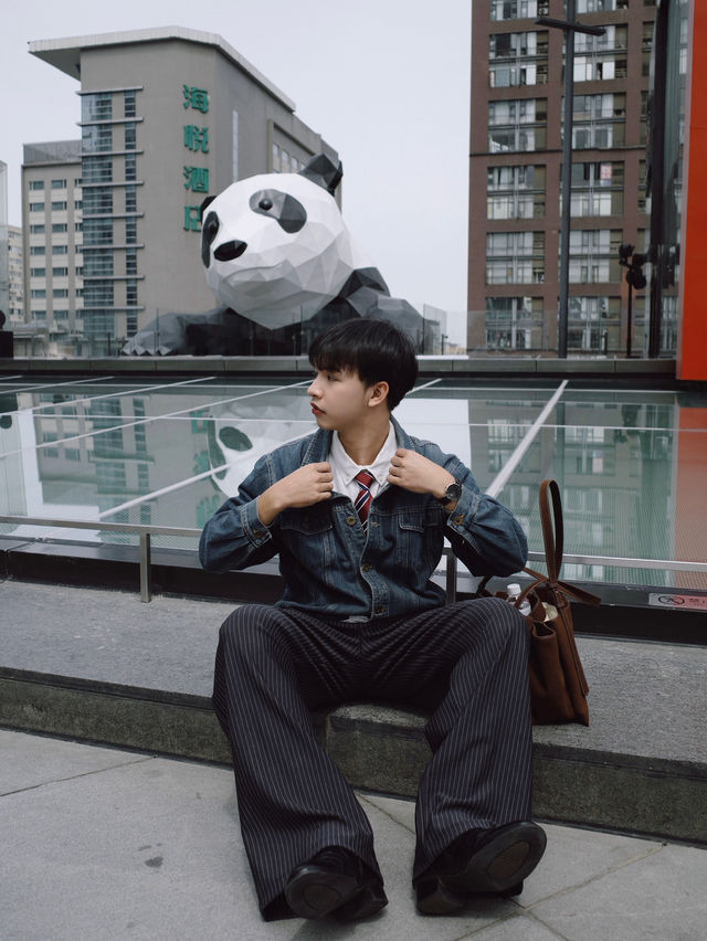 🐼 Chengdu IFS มุมแพนด้าปีนตึกสุดฮอตของเฉิงตู!