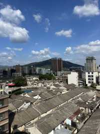 เดินตลาด Huaqing Agricultural Products Market