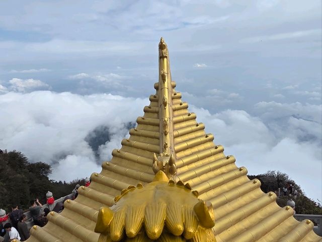 The Golden Glory of Mount Emei