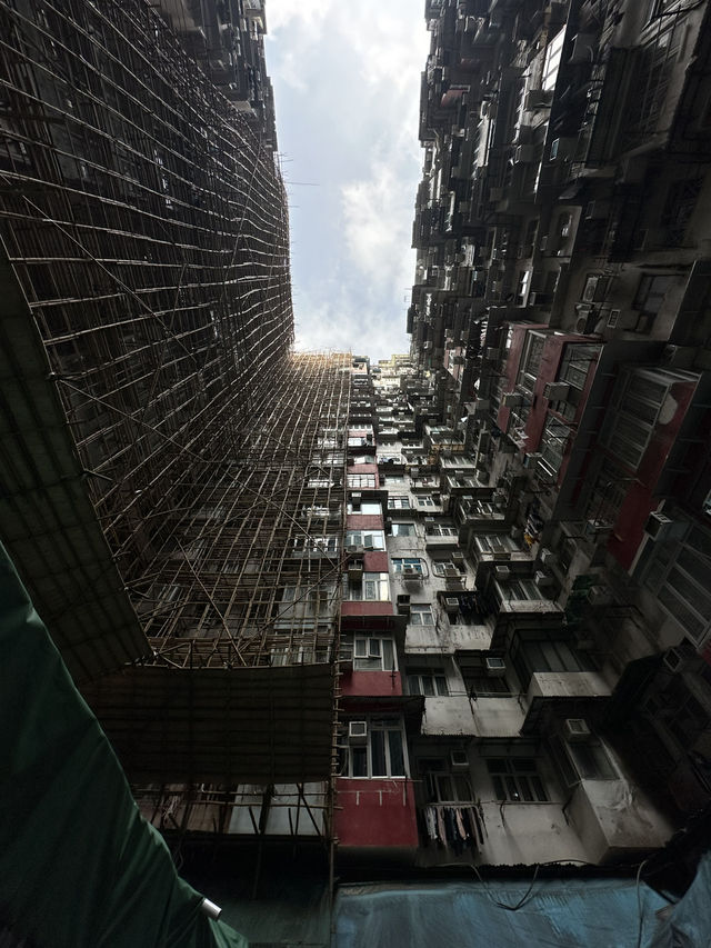 Skyscraper Views🏙️ Monster Building Hong Kong Skyscraper Views🏙️ Monster Building Hong Kong