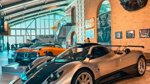 Модена: Настоящий праздник для автофанатов — traveler post in Модена