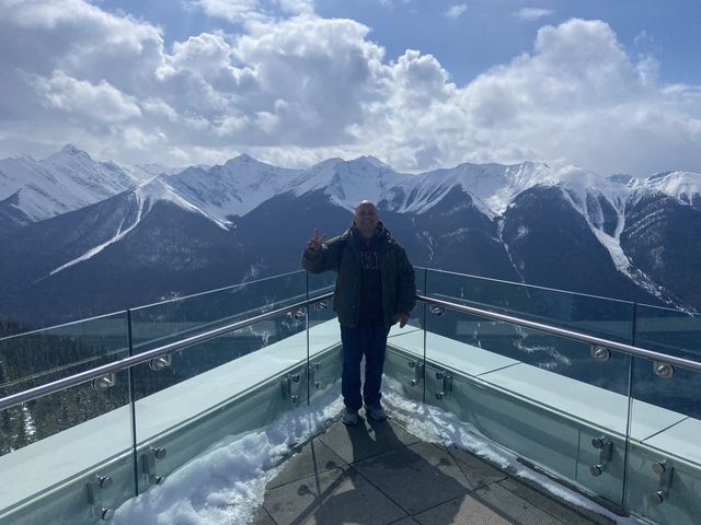 Sulphur Mountain - amazing view from the top!