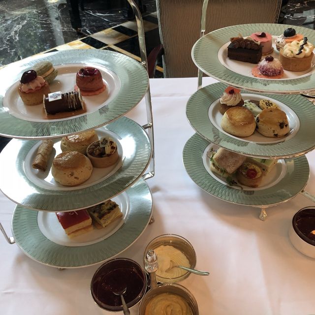 Afternoon tea at The Peninsula 