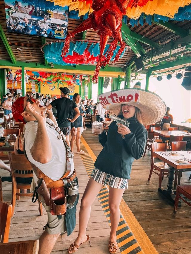 🇲🇽Medano Beach hits different when you’re sipping margaritas at Mango Deck by noon 🍹🔥