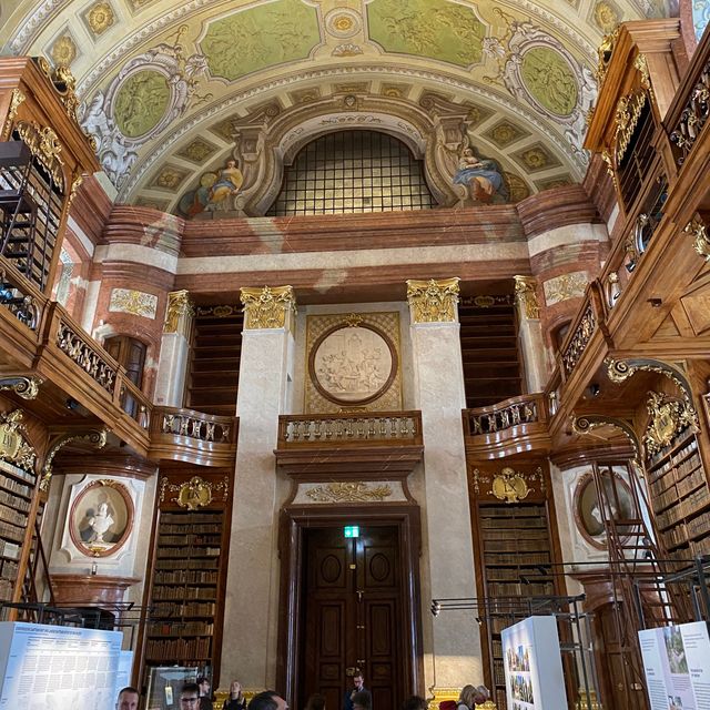 🇦🇹 The Most Beautiful Library in the World 📚