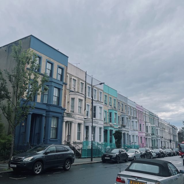 Just a girl, standing in Notting Hill