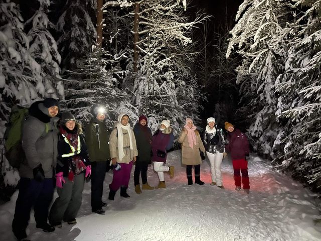 Deep into the winterland of snow in Nuuksio National Park, Finland! 🌿🏞️