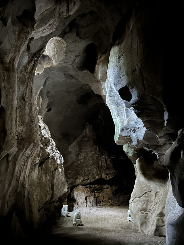 Reclining Buddha cave and stunning view to the bay