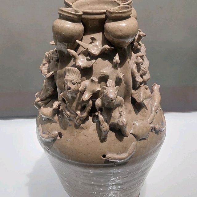 Shanghai Museum is really a beautiful museum 