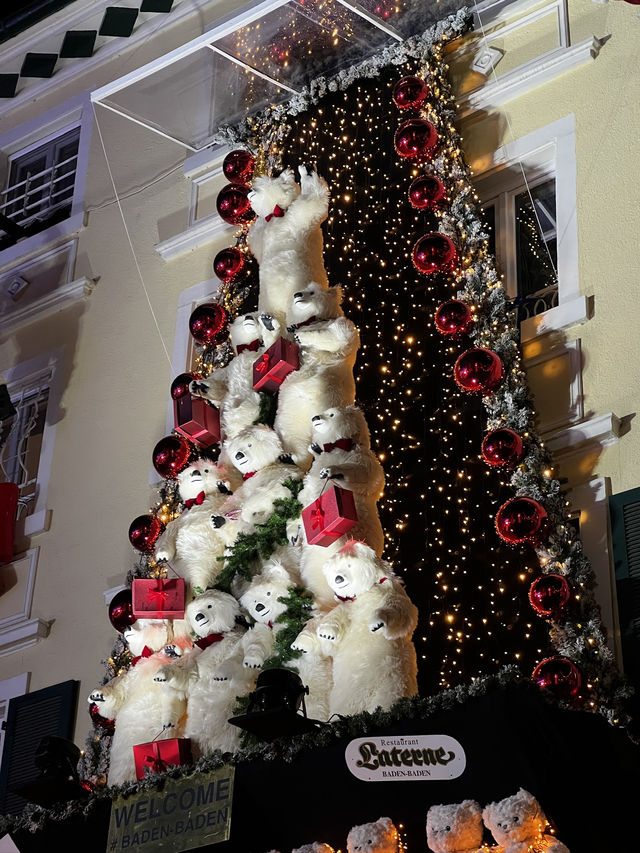 🎄🏰 Baden-Baden Weihnachtsmarkt – Where the Black Forest Sparkles with Elegance ✨❄️