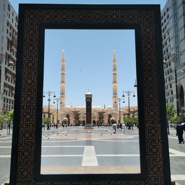Medina (Al-Madinah Al-Munawwarah): The Illuminated Heart of Islam