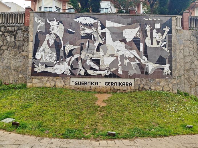 Gernika: Sacred Trees, Picasso’s Legacy & Basque Flavors 🇪🇸🌳🍰