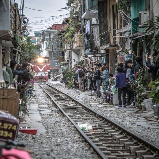 This Train is SO CLOSE to you!