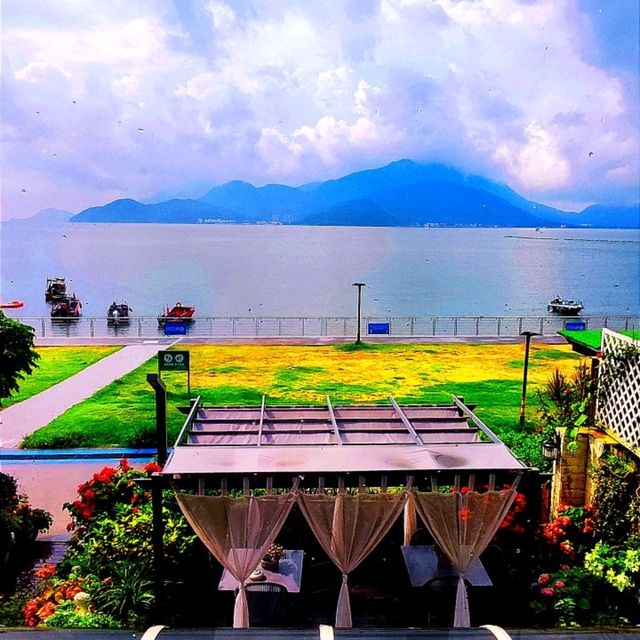 Escape haven at Blue Coast East Jiaochangwei