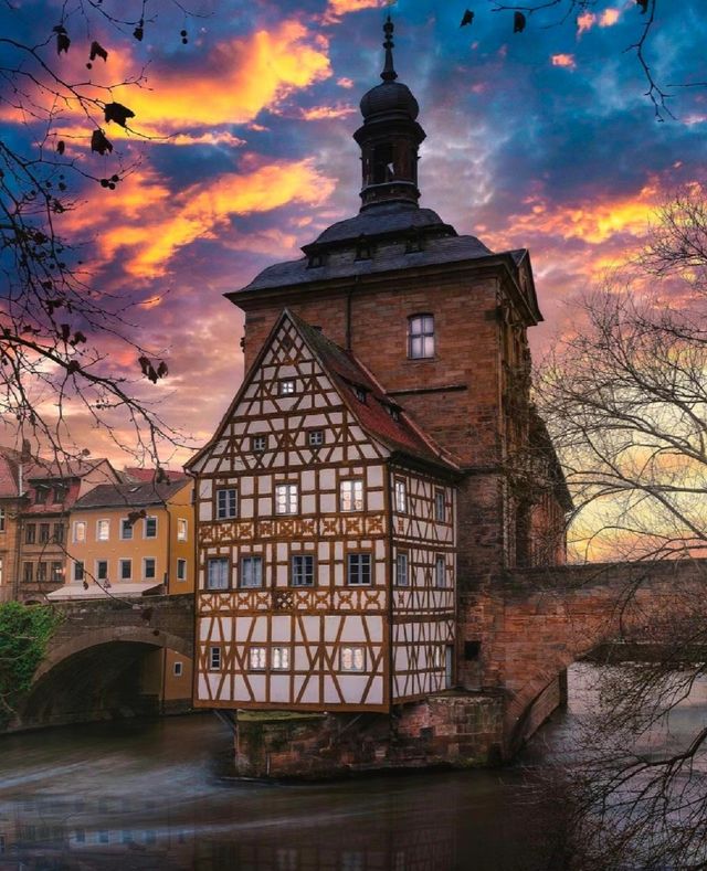 A water fairy tale town that has been precipitated for thousands of years | Bamberg, Germany