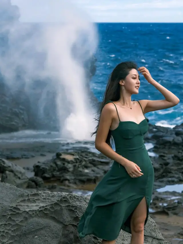 Maui's Nakalele Blowhole blows~ blows~ my pride is unrestrained