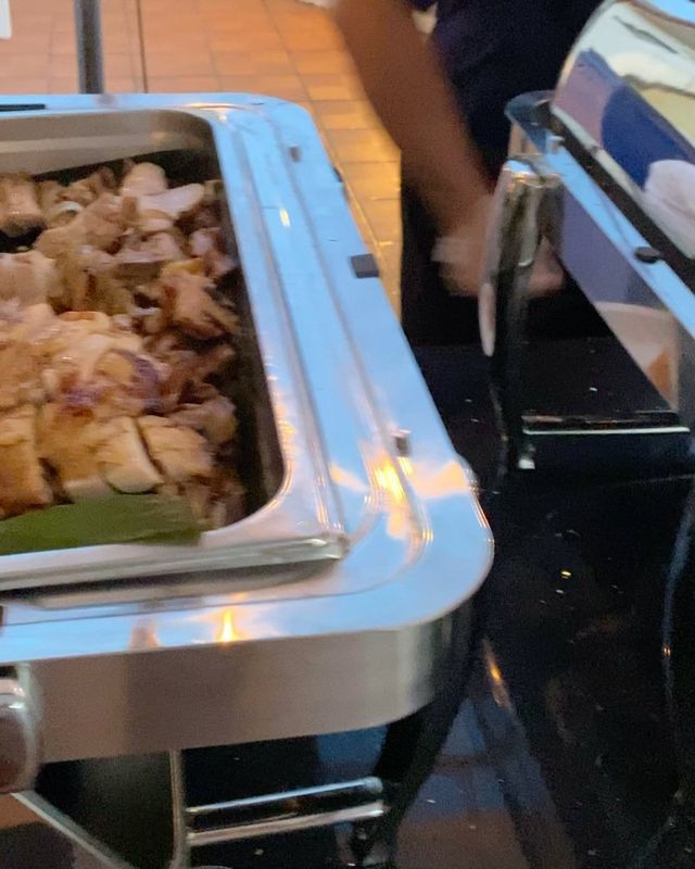 숙박객이라면 무료로 참여할 수 있는
괌 차모로 해변 파티 문화체험 🥁🪇✨