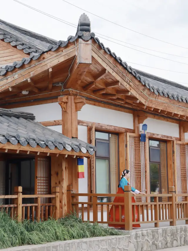 연길/방금 찍은 그 구멍들을 밟지 마세요