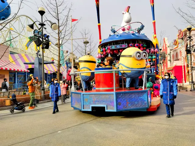The world's largest Minion-themed park | Universal Studios Beijing