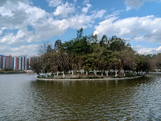 玉龍湖公園