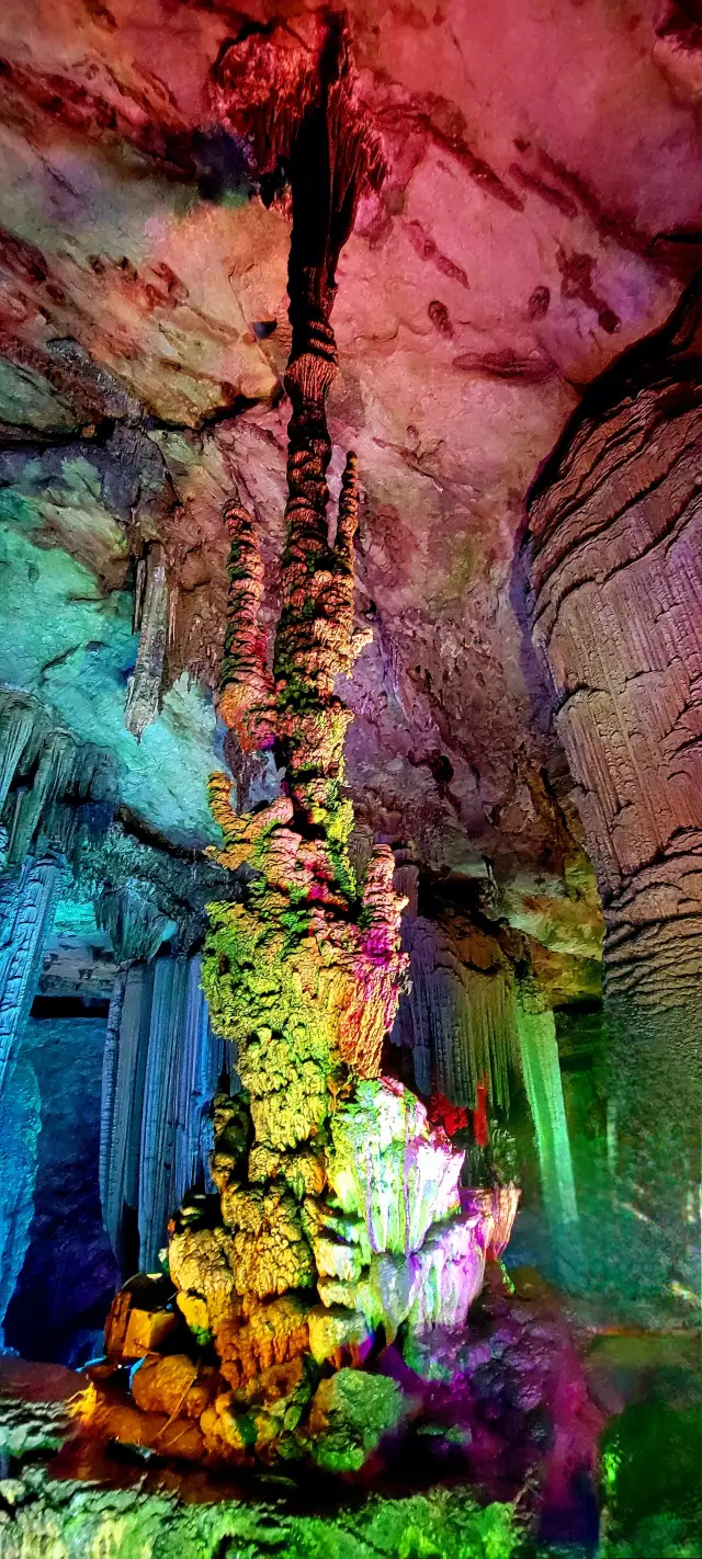 Feast your eyes on the splendor of Guilin's Silver Cave