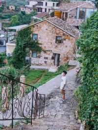 一處海岸線上的民宿