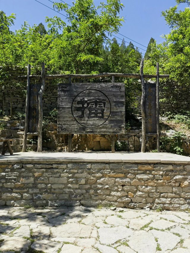 井塘古村的石砌房