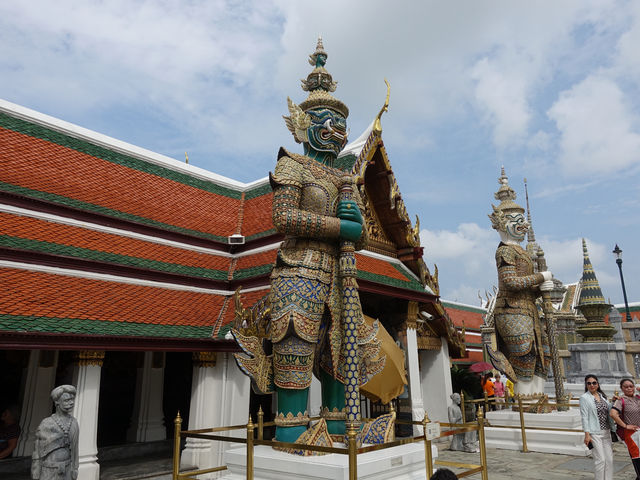 有人說，曼谷大王宮之於泰國，一如故宮之於中國