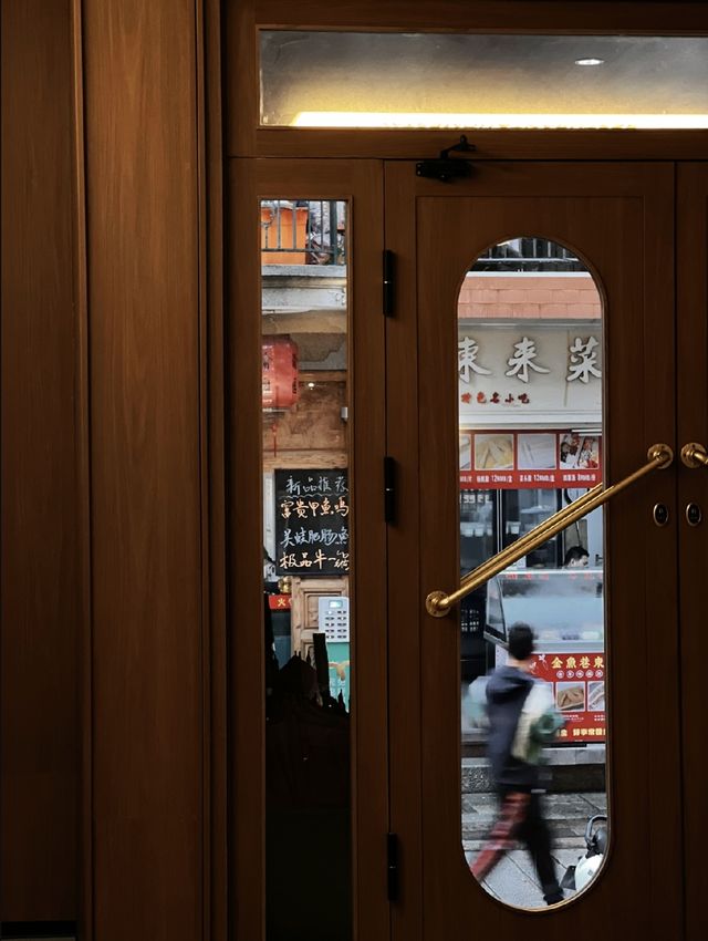 雨天 探店  |  今天入住泉州途紀