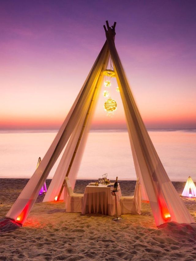 🌴 Phuket's Paradise: Dusit Thani Laguna 🏖️🍽️